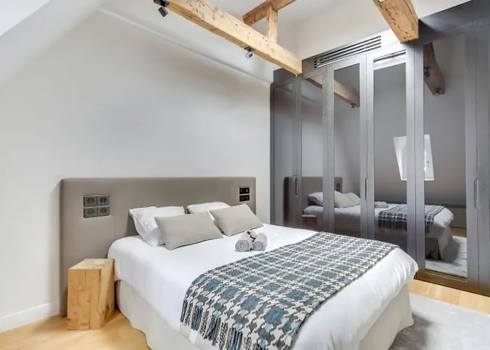 Elegant 2bdr 6p Near Champs Elysees *