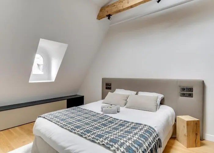 Elegant 2bdr 6p Near Champs Elysees Lejlighed