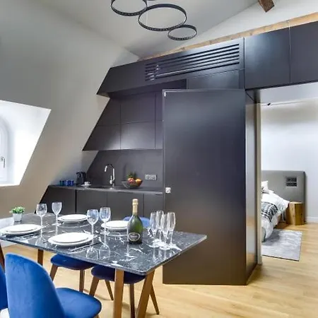 Elegant 2bdr 6p Near Champs Elysées Apartamento